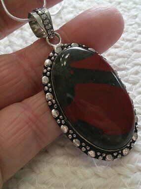 Beautiful AFRICAN BLOOD GEMSTONE Handmade Sterling 925 Pendant/Chain #440E